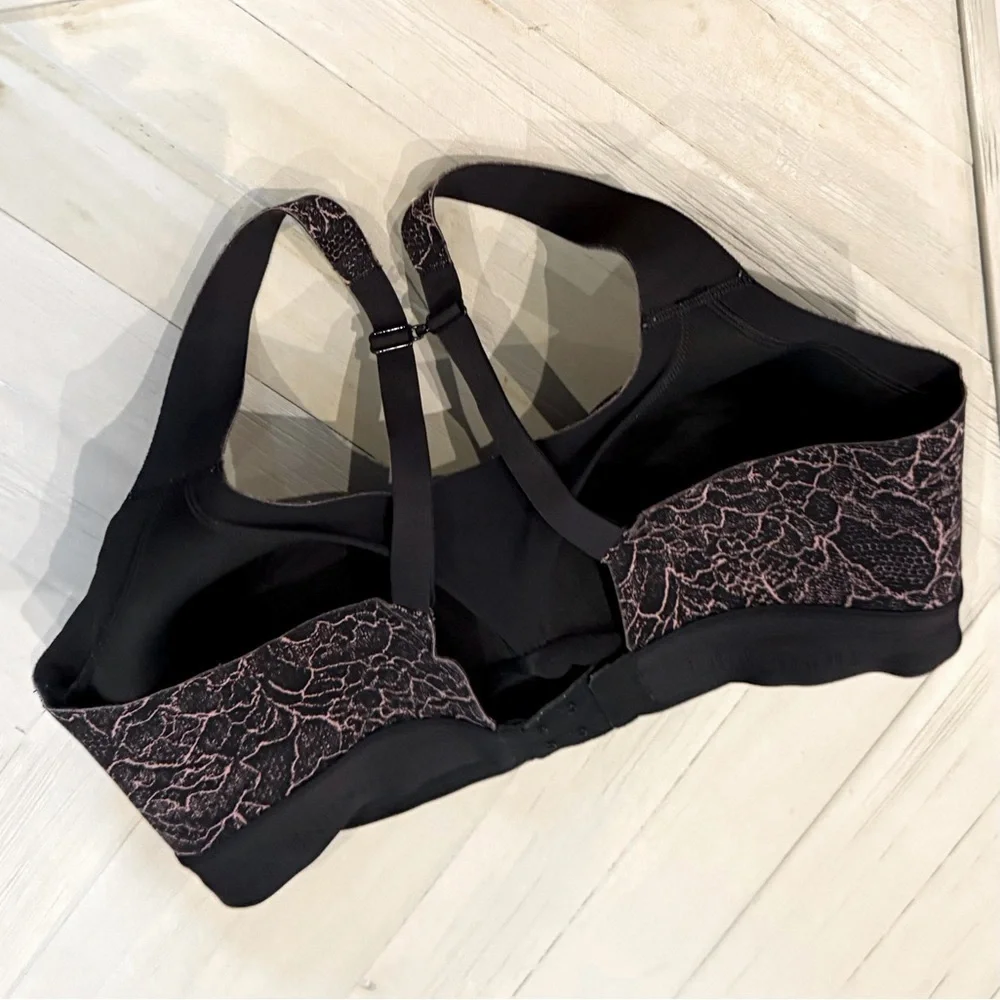 Lululemon Athletica Black and Pink Lace Print Sports Bra, Size 34D